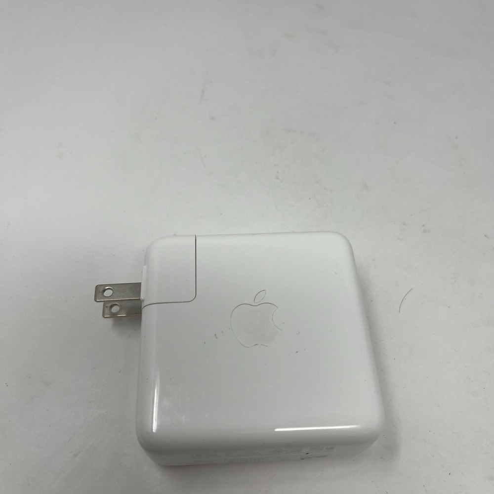 Genuine APPLE 67W USB-C Power Adapter Supply Charger MKU63AM/A  A2518 - White